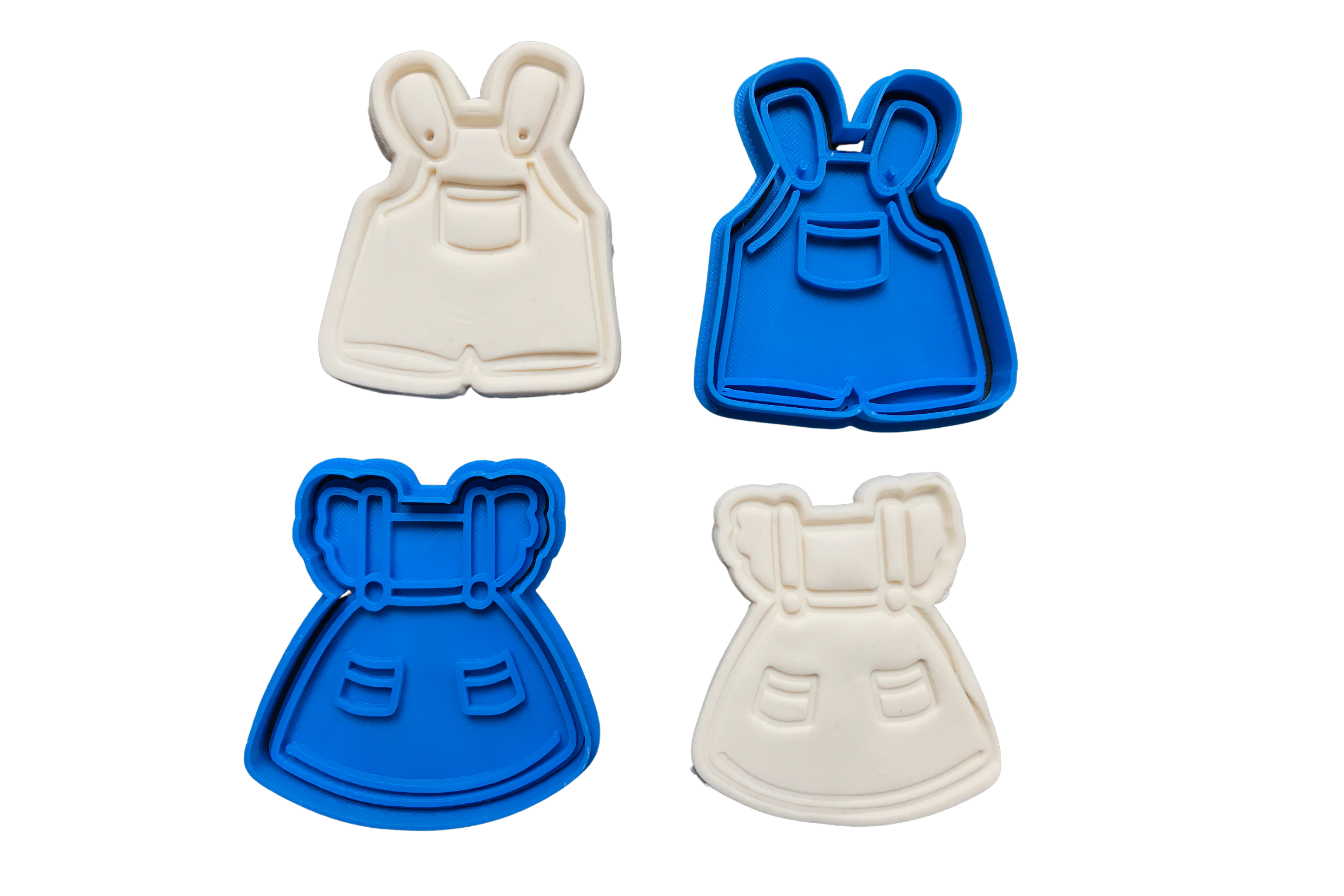 Lovely Sitting Baby Bear Cookie Cutter and Stamp for Baby Birthday