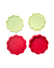 Load image into Gallery viewer, Wavy Border Debosser Cutter rectangle round square