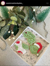 Load image into Gallery viewer, The Grinch Cookie Cutter Stamp Heart Sign Christmas Hohoho full body