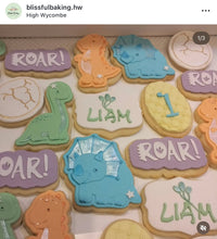 Load image into Gallery viewer, Dinosaurs foot print cookie cutter Roar dino egg stamp