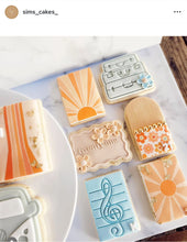 Load image into Gallery viewer, Travel Set Cookie Cutter Stamp stacked luggages globe passport boarding pass sunglasses