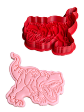 Load image into Gallery viewer, Dinosaurs cookie cutter stamp T-Rex realistic scary
