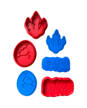 Load image into Gallery viewer, Dinosaurs foot print cookie cutter Roar dino egg stamp