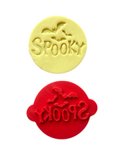 Load image into Gallery viewer, Happy Halloween Trick Or Treat Spooky Pumpkin Face Cookie Cutter Stamp Set Party Cookie