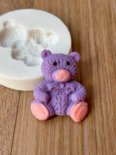 Load image into Gallery viewer, Cute Bear Silicone Mould knitted pattern bow baby shower