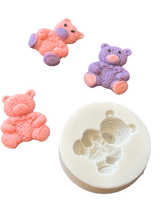 Load image into Gallery viewer, Cute Bear Silicone Mould knitted pattern bow baby shower