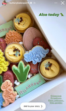 Load image into Gallery viewer, Dinosaurs cookie cutter stamp Skeleton T-Rex Stegosaurus Brontosaurus tricerstops