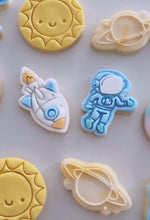 Load image into Gallery viewer, Space Cookie Elements Cutter Stamp Space Rocket Space Ship Planet Astronaut