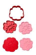 Load image into Gallery viewer, Poppy flower cookie cutter and embosser - Veterans day Least we forget