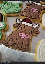 Load image into Gallery viewer, Christmas Highland cow Cookie Cutter Stamp