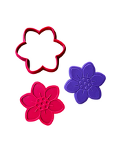 Load image into Gallery viewer, Flower bouquet set 3- mother's day cookie cutter debossers leaf square vase
