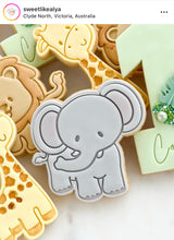 Load image into Gallery viewer, Safari theme animals cookie cutter fondant embosser - Zoo Lion Elephant Zebra Monkey Hippo Giraffe Jungle animal