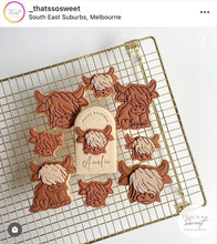 Load image into Gallery viewer, Highland Cow Cookie Cutter Stamp Full Body Head Mini