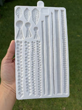 Load and play video in Gallery viewer, Hemp Rope Tassel Macrame Silicone Mold Fondant Cakes Decorating Mould Boho Chic Bohemian