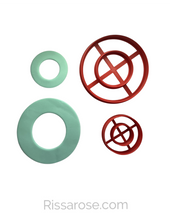 Load image into Gallery viewer, Donut cookie cutter cake decoration