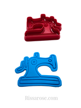 Load image into Gallery viewer, sew theme cookie cutter stamp - sewing machine,pin cushion, thread needle, crochet