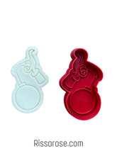 Load image into Gallery viewer, christmas grinch cookie cutters - covid mask grinch pinch merry xmas christmas hand with bauble