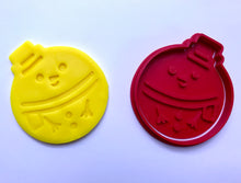 Load image into Gallery viewer, christmas bubble snowman father xmas holly leaf cookie cutter stamp fondant embosser christmas bubble