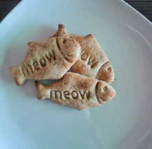 Load image into Gallery viewer, cat treat fish shape custom made cookie cutter stamp set with your cat name fondant embosser