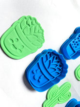 Load image into Gallery viewer, cactus cookie cutter embosser succulent in the pot - mexician theme