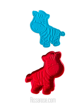 Load image into Gallery viewer, safari theme animals cookie cutter fondant embosser - zoo lion elephant zebra monkey hippo giraffe jungle animal zebra