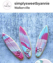 Load image into Gallery viewer, surfboard cookie cutter fondant cutter mini cookie cupcake cake