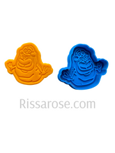 Load image into Gallery viewer, ghost cookie cutter and stamp slimer