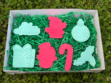 Load image into Gallery viewer, Christmas cookie cutter debosser