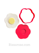 Load image into Gallery viewer, burger cookie cutter kit father’s day bun egg bacon tomato pickles meat cheese