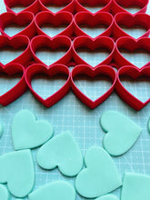 Load image into Gallery viewer, Multi hearts Cutter mini heart Cookie Fondant Cutter
