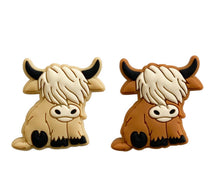 Load image into Gallery viewer, Highland cow Cookie Cutter Stamp Full body