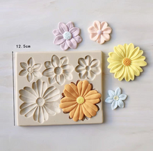 Load image into Gallery viewer, Large Daisy Sunflower Silicone Mould blossom Cake Fondant Sugarcraft Soap
