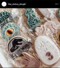 Load image into Gallery viewer, Dinosaurs foot print cookie cutter stamp