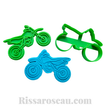 Load image into Gallery viewer, motorbike cookie cutter stamp classic race dirt bike motogp sport bike cruiser off-road style c / 8 cm
