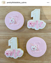 Load image into Gallery viewer, Floral alphabet cookie debossers mother's day letter