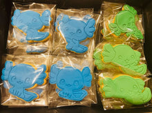 Load image into Gallery viewer, axolotl cookie cutter embosser cute kawaii cake topper