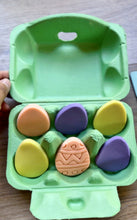 Load image into Gallery viewer, Multi eggs Cutter Cookie Fondant Easter fit egg carton
