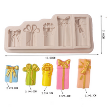 Load image into Gallery viewer, gift box silicone mould christmas present box matching cutter