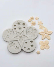 Load image into Gallery viewer, assorted flowers silicone mould - flowers, buds and leaves