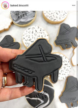 Load image into Gallery viewer, Music theme cookie cutter stamp - Drum Grand Piano Violin Microphone Saxophone Guitar Keyboard Keyboard