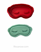 Load image into Gallery viewer, Mother&#39;s day cookie cutter and stamp set  - spa facial bubble wine bathrobe slipper eye masks

