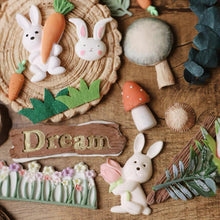 Load image into Gallery viewer, easter silicone mould rabbit holds tulip carrot bunny