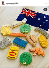 Load image into Gallery viewer, Australian theme cookie cutter stamp -pie Sydney Harbour bridge opera house kangaroo Uluru Cricket bat
