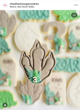 Load image into Gallery viewer, Fern Silicone Cake Mould floral Fondant dinosaurs cake
