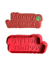 Load image into Gallery viewer, Merry Woofmas Cookie Cutter Stamp Dog Christmas wreath puppy present
