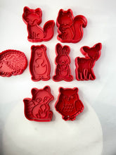 Load and play video in Gallery viewer, Woodland theme animals cookie cutter Rabbit bear fox raccoon owl squirrel hedgehog
