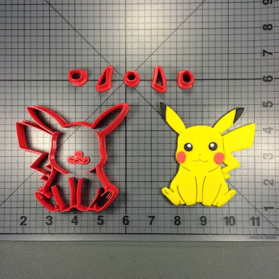 pokemon style fondant cutter set pikachu pokeball game trainer monster