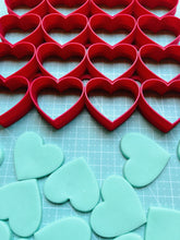 Load image into Gallery viewer, Multi hearts Cutter mini heart Cookie Fondant Cutter
